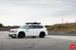 Volkswagen Atlas R-Line on Vossen Wheels (CV10) 2019 года